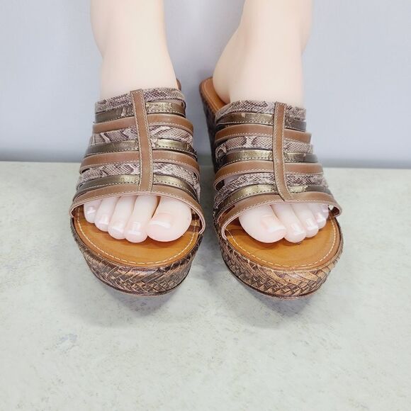 Contesa by Italian Shoemakers Sandals 10 - Picture 4 of 11